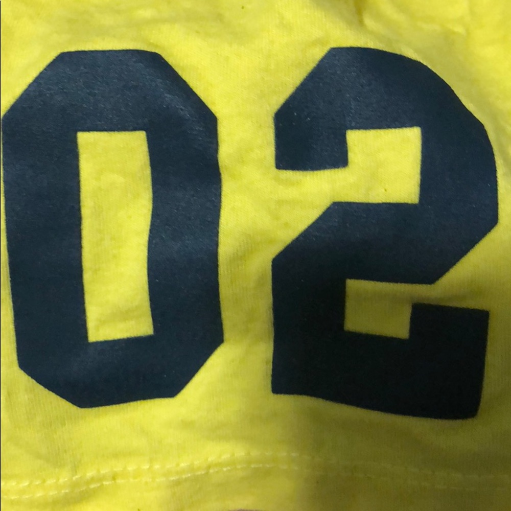 Shirt - Picture 4 of 4